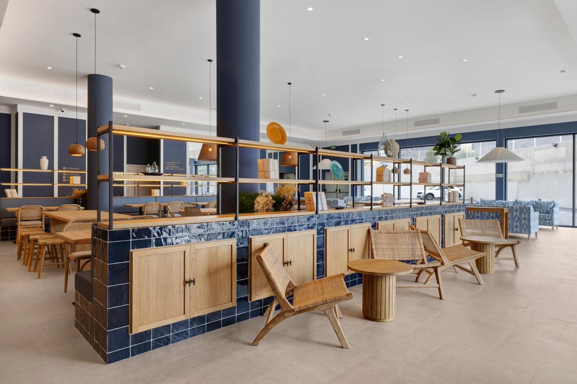 B&B Hotel Benidorm ฟีเนสตรัต ภายนอก รูปภาพ