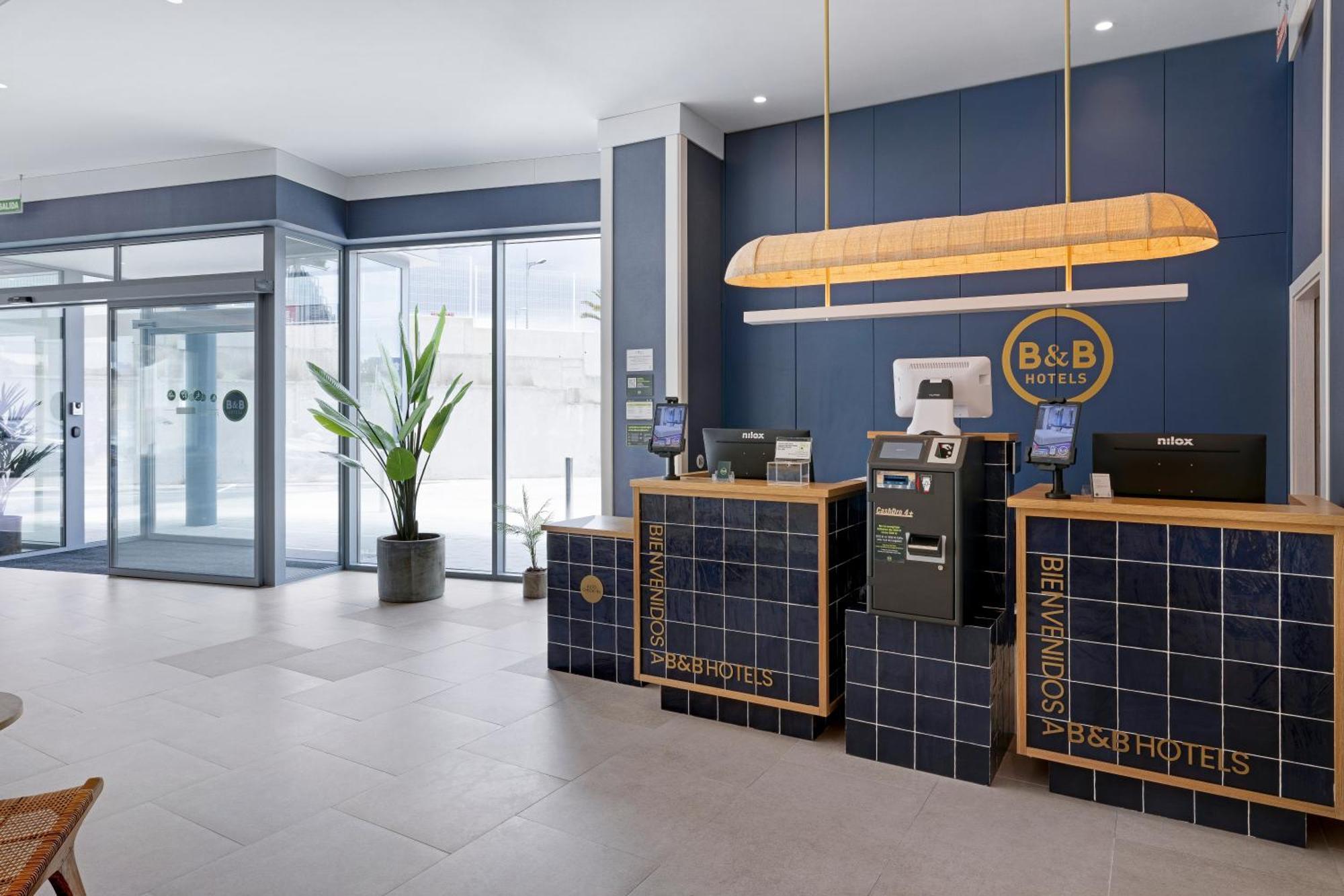B&B Hotel Benidorm ฟีเนสตรัต ภายนอก รูปภาพ